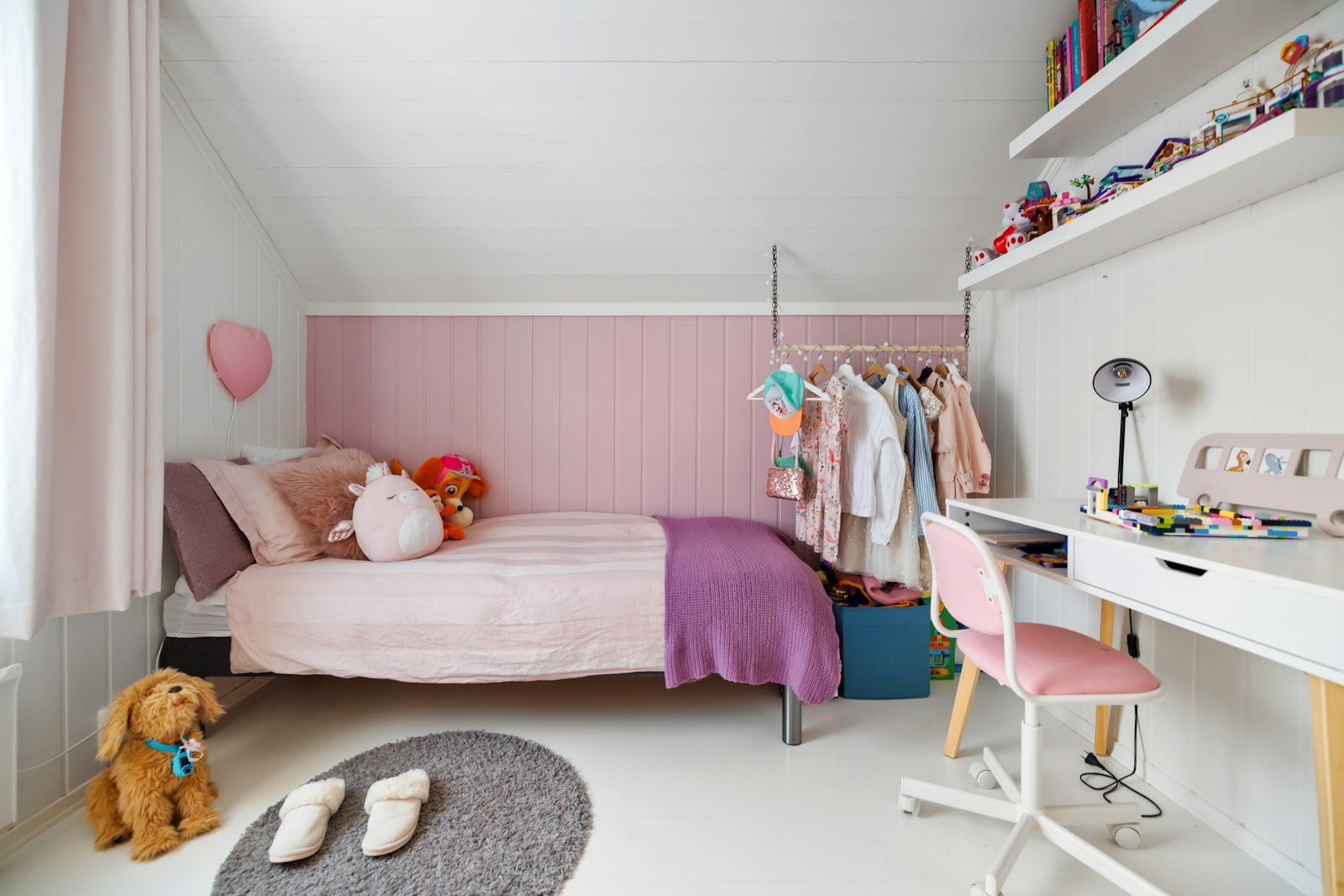 Child's bedroom with a bed, desk and chair, a flexible layout for changing interests